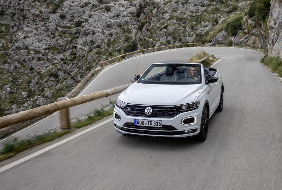  Volkswagen T-Roc Cabriolet R-Line 2019 года  (WW) (фото 47 из 137)